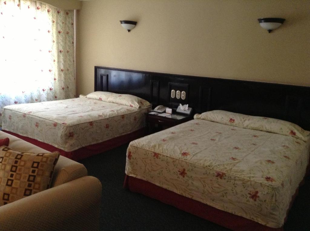 Hotel Real De Uruapan Uruapan  Buitenkant foto